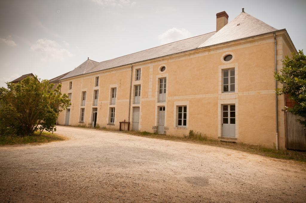 Gite Des Grands Moulins De Bauge ภายนอก รูปภาพ