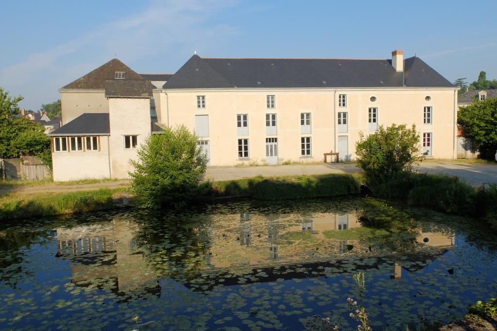 Gite Des Grands Moulins De Bauge ภายนอก รูปภาพ